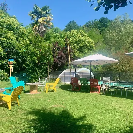 Vanakam 3 Etoiles- Jolie Maison Bearnaise 9 Personnes Avec Piscine 度假居